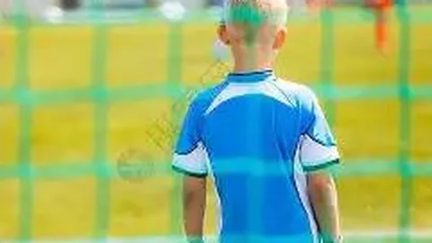 尤文图斯迎来巴尔扎利归来