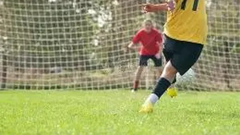 桂川海玻宁翔队荣获三亚市篮球联赛冠军